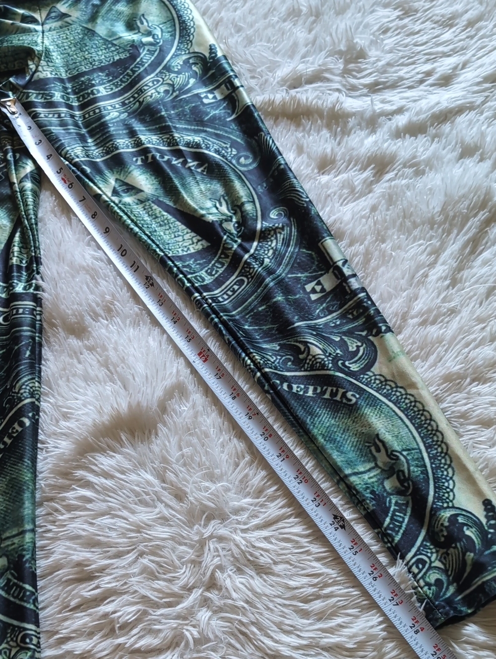 Blackmilk Old School The Dollar Green Illuminati Themed Leggings Size Large - Picture 13 of 13
